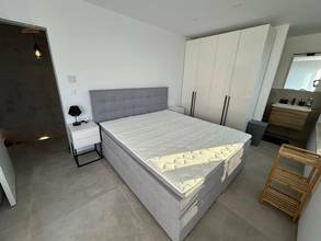 Thumbnail von Moderne Neubau-Villa mit traumhaftem Meerblick, Region Omis