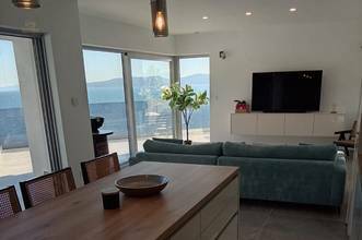 Thumbnail von Moderne Neubau-Villa mit traumhaftem Meerblick, Region Omis