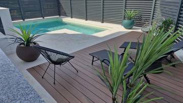 Thumbnail von Erdgeschosswohnung mit Garten und Pool