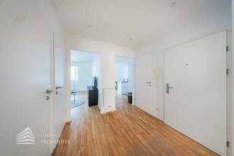 Thumbnail von Wunderschöne 3-Zimmerwohnung mit Loggia, Nähe Parkanlage Gaußplatz