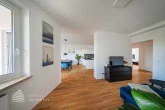 Thumbnail von Stilvolle Helle 3-Zimmer-Wohung mit Loggia nähe Donaukanal