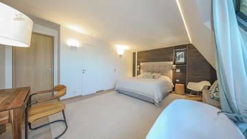 Thumbnail von Luxuriöses Stadt-Penthouse mit Panoramablick