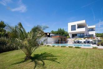 Thumbnail von Moderne Luxusvilla mit schönem Meerblick, Region Medulin