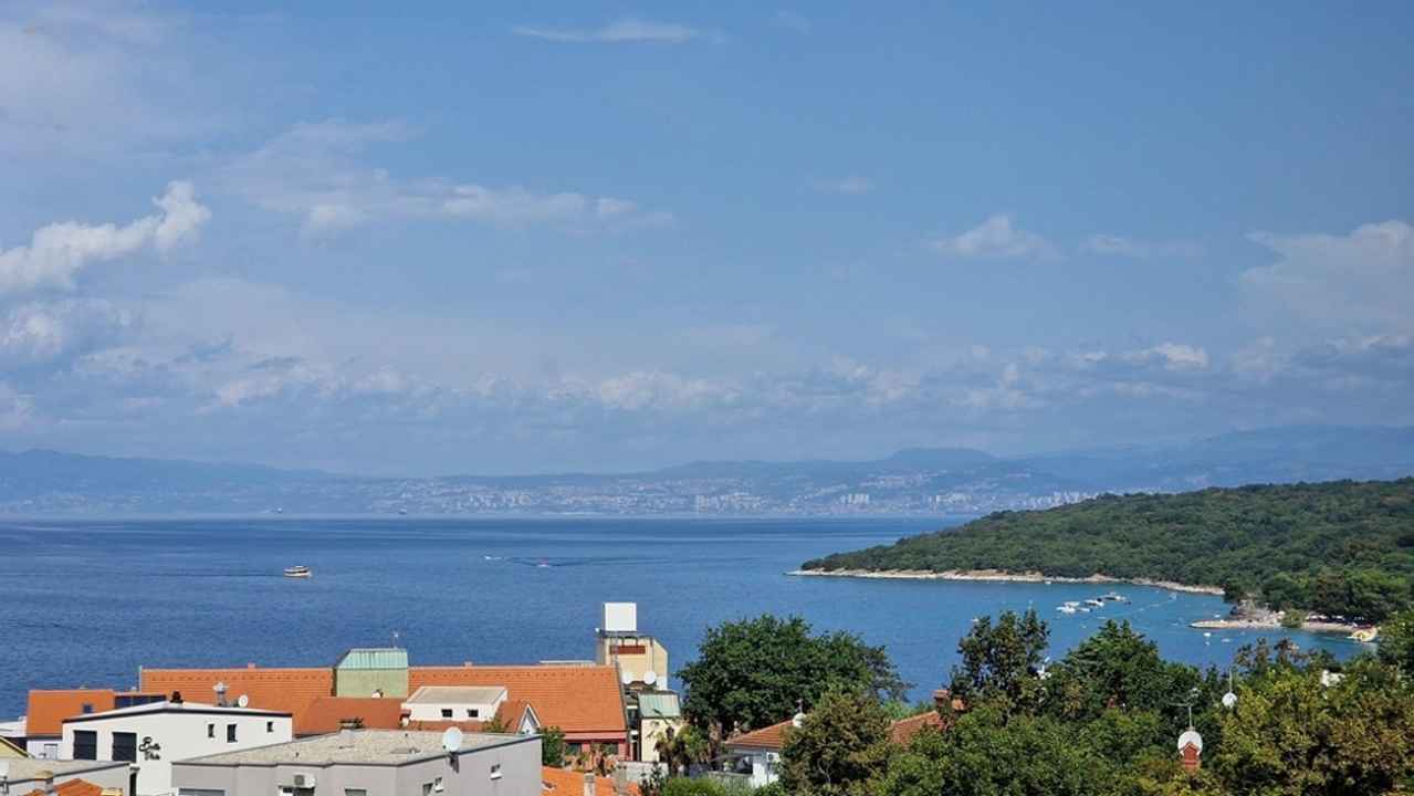 2 Appartements mit schönem Meerblick