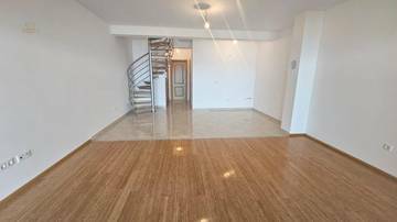 Thumbnail von Maisonettewohnung mit Dachterrasse und Panorama-Meerblick