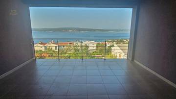 Thumbnail von Maisonettewohnung mit Dachterrasse und Panorama-Meerblick