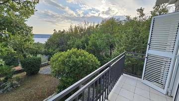 Thumbnail von Mediterranes Haus nahe dem Meeresufer