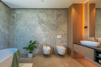 Thumbnail von Moderne Luxusvilla in ruhiger Lage mit Pool und Meerblick