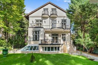 Thumbnail von Herrschaftliche Villa mit Indoorpool und Lift in Toplage