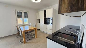 Thumbnail von Dachgeschosswohnung mit Panorama-Meerblick