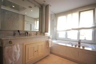 Thumbnail von Luxus-Wohnung in New Golden Mile R2279477