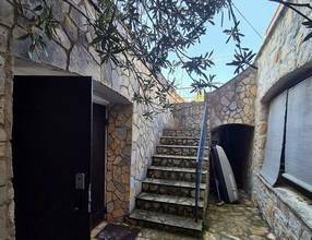 Thumbnail von Steinhaus im Stadtzentrum