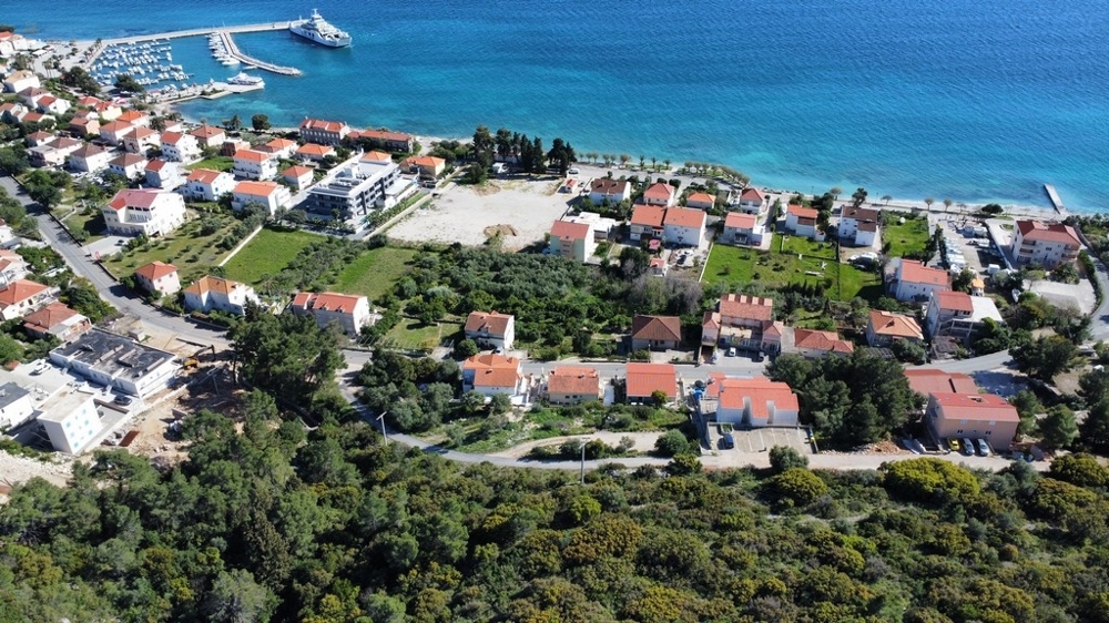 Thumbnail von Großes Grundstück mit schönem Meerblick