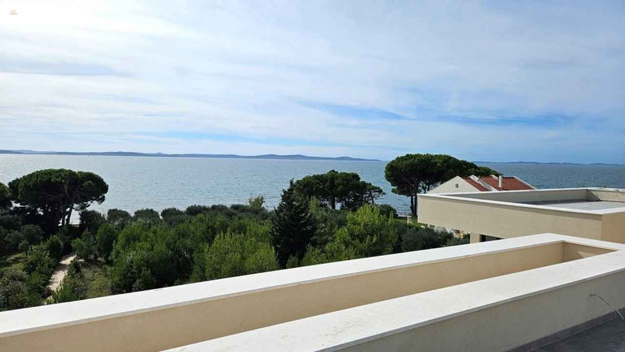 Moderne Neubau-Appartements mit Dachterrasse