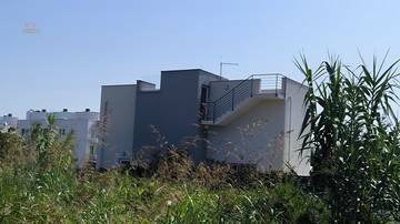 Thumbnail von Moderne Villa mit Swimmingpool und Meerblick