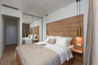 Thumbnail von Moderne Villa mit Swimmingpool und Meerblick, Region Sukosan