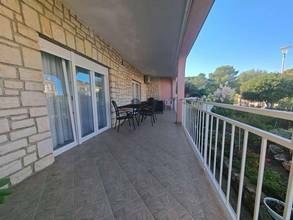 Thumbnail von Doppelhaushälfte mit zwei Wohnungen (+ weitere Wohneinheit) nahe dem Meer