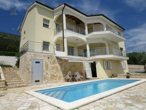 Thumbnail von Luxuriöses Haus mit drei Wohnungen in ruhiger Panorama-Lage, Region Labin