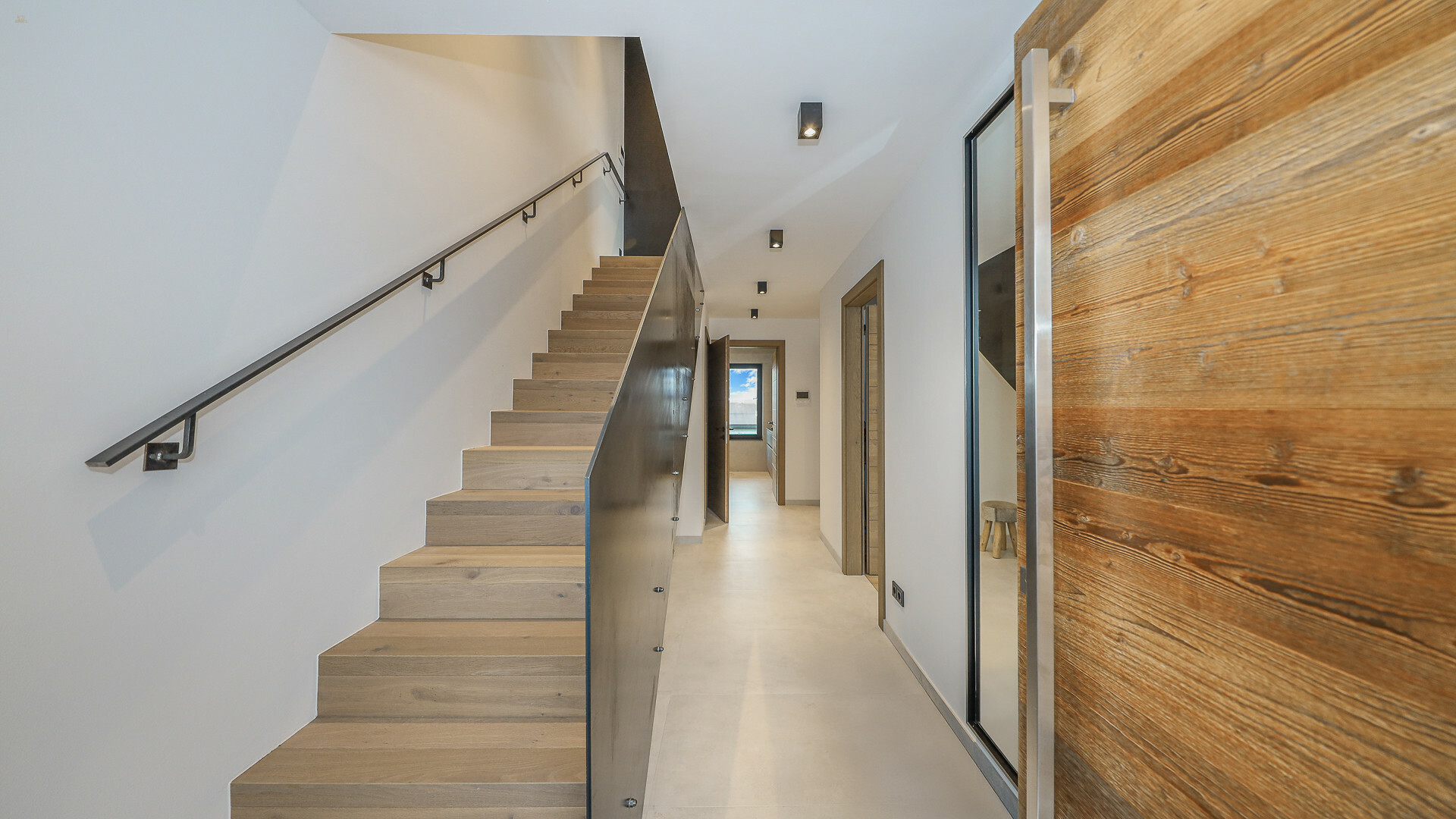 Thumbnail von Exklusiver Neubau mit 4 Wohnungen in sonniger Toplage