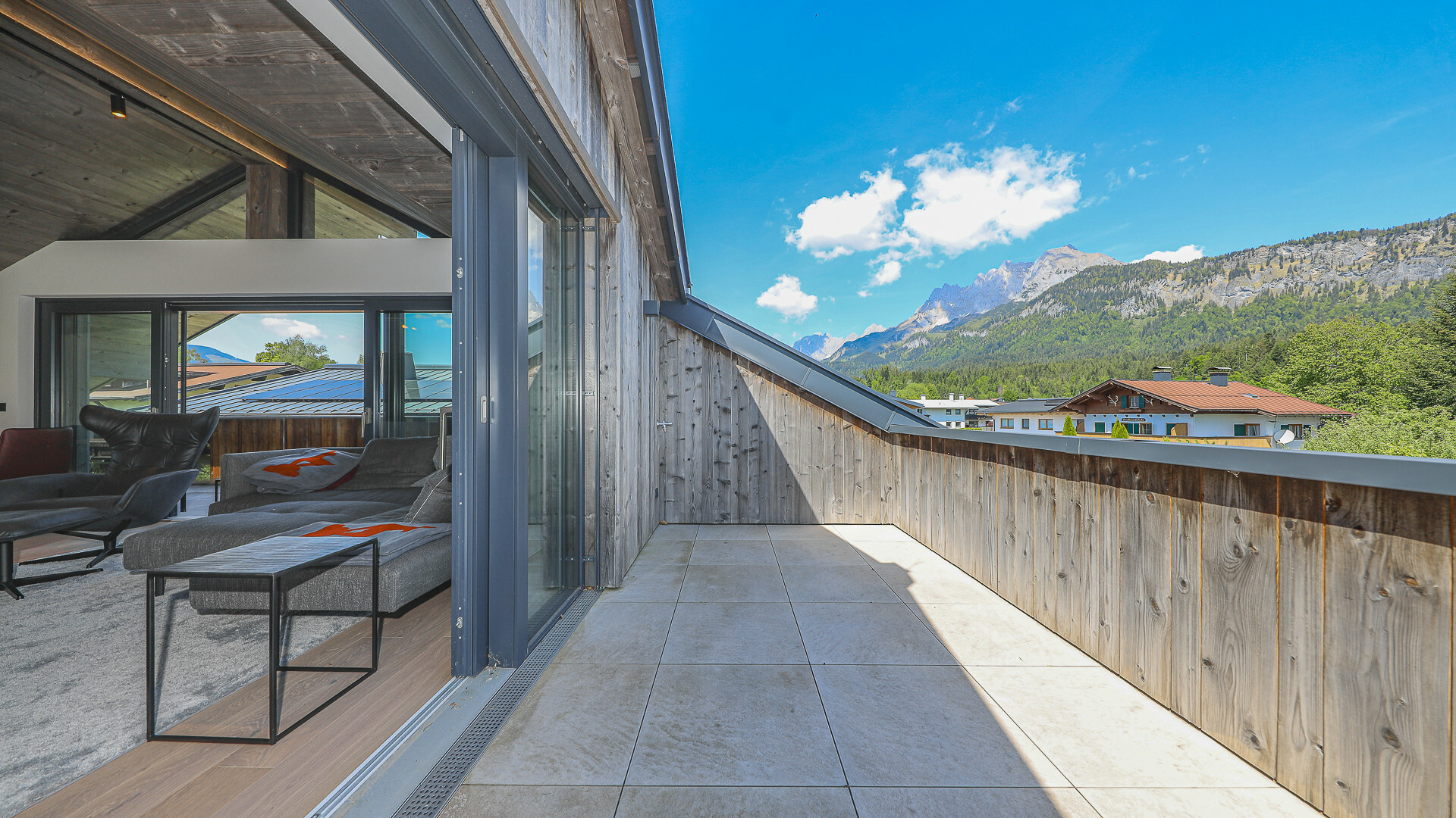 Thumbnail von Exklusiver Neubau mit 4 Wohnungen in sonniger Toplage