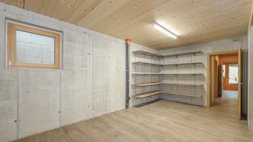 Thumbnail von Einzigartiges Anwesen in Toplage mit Blick auf den Schwarzsee