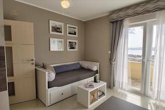 Thumbnail von Geräumiges Appartement im obersten Stockwerk