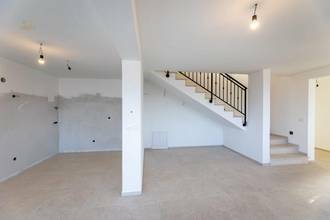 Thumbnail von Haus mit 3 Wohnungen in Panorama-Lage