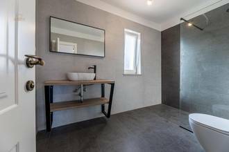 Thumbnail von Haus mit 3 Wohnungen in Panorama-Lage