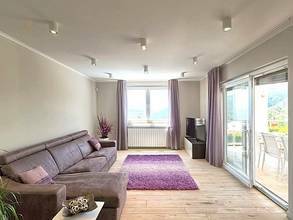 Thumbnail von Villa mit Pool und schönem Meerblick