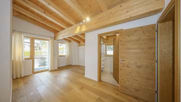 Thumbnail von Großzügiger Neubau mit Panoramablick am Fuße des Wilden Kaisers