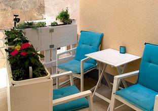 Thumbnail von Stadthaus mit zwei Wohnungen nahe dem Meer