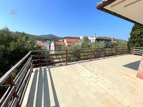 Thumbnail von Haus mit großem Garten nahe dem Meer