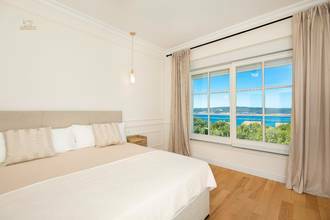 Thumbnail von Luksusowa willa śródziemnomorska z panoramicznym widokiem na morze i basenem typu infinity