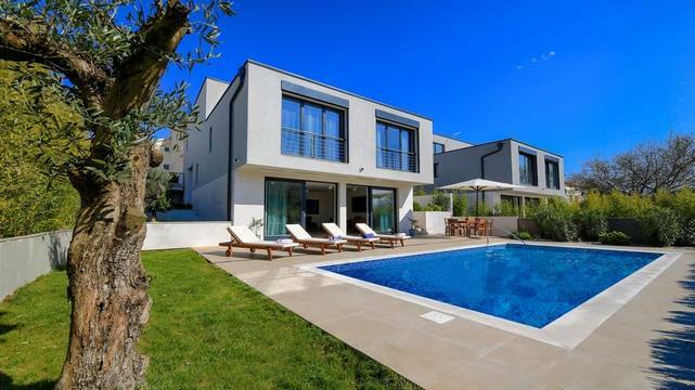 Moderne Villa mit Swimmingpool und Meerblick, Region Malinska, Insel Krk (Brücke)