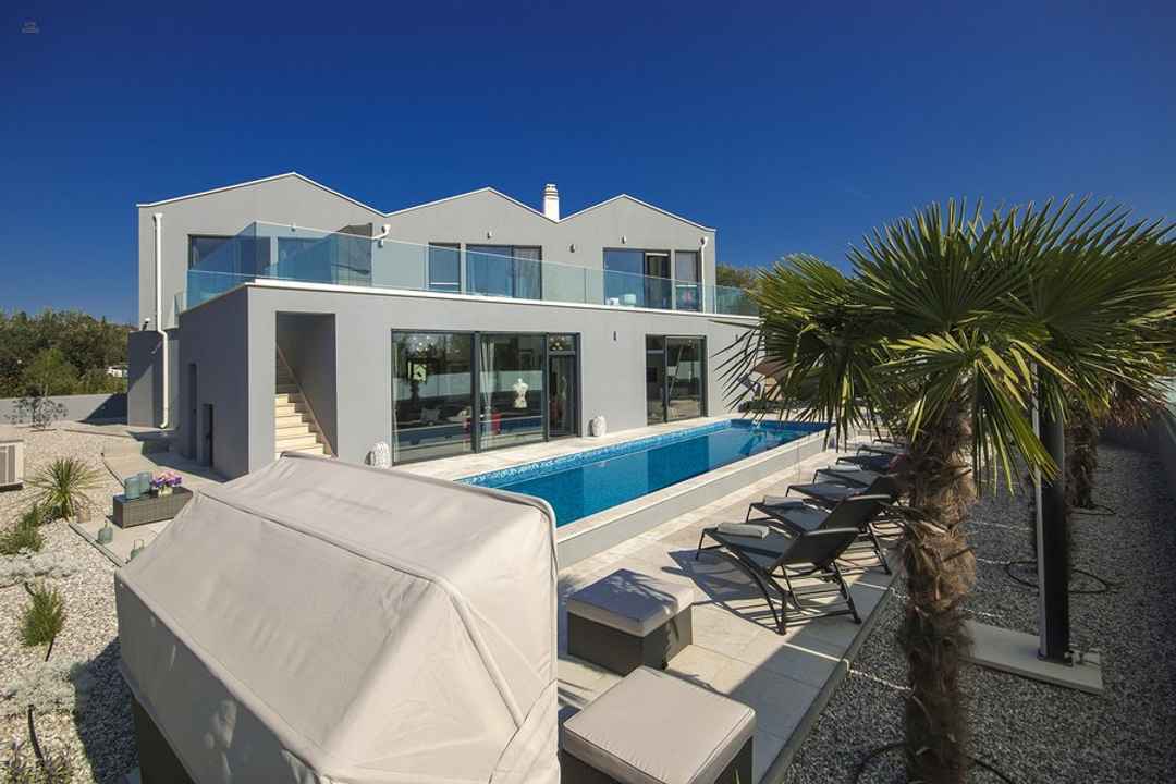 Moderne Villa mit Swimmingpool, Region Porec