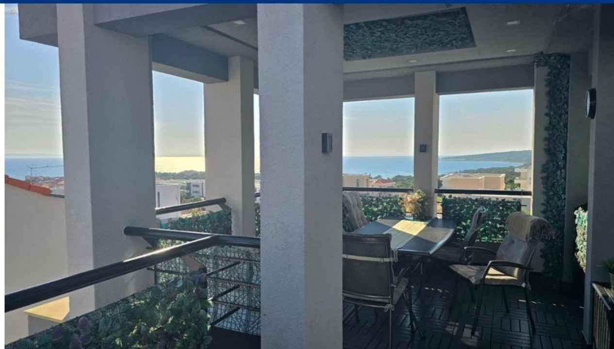Appartement mit schönem Meerblick