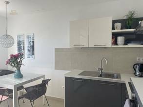 Thumbnail von Zwei Wohnungen mit Swimmingpool und traumhaftem Meerblick