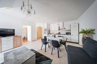 Thumbnail von Zinshaus mit 16 Apartments mit 16 Stellplätze, Nähe Flughafen Wien