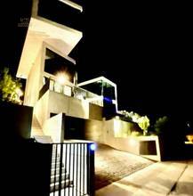 Thumbnail von Villa de luxe représentative directement au bord de la mer, région de Korcula