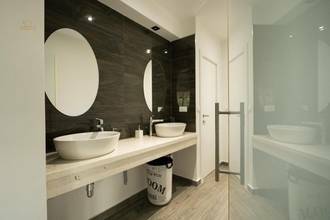 Thumbnail von Villa avec piscine, terrasse sur le toit et vue sur la mer