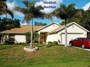 Thumbnail von ***Super terrain à bâtir directement sur le canal Cocoplum en Floride***