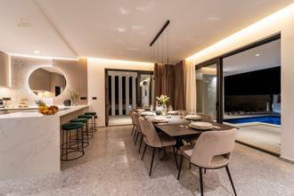 Thumbnail von Traumhafte Villa mit Swimmingpool in ruhiger Lage