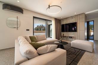 Thumbnail von Traumhafte Villa mit Swimmingpool in ruhiger Lage