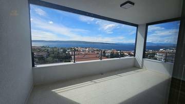 Thumbnail von Moderne Maisonettewohnung mit Panorama-Meerblick