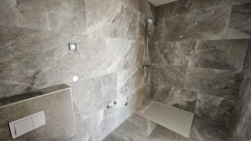 Thumbnail von Moderne Maisonettewohnung mit Panorama-Meerblick