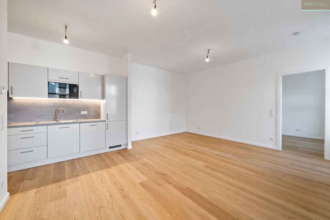 Perfekt sanierte 2-Zimmer-Altbauwohnung mit Garten in Top-Lage