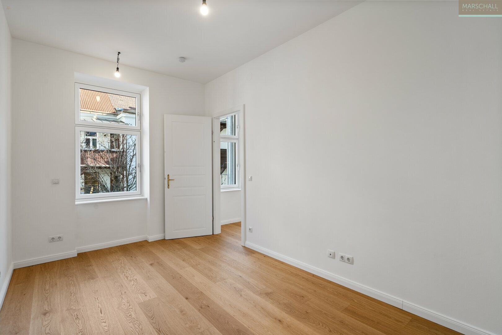 Thumbnail von Perfekt sanierte 2-Zimmer-Altbauwohnung mit Garten in Top-Lage