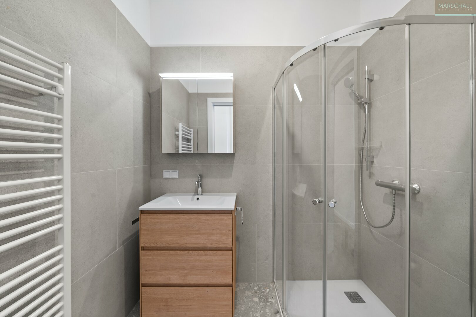 Thumbnail von Perfekt sanierte 2-Zimmer-Altbauwohnung mit Garten in Top-Lage