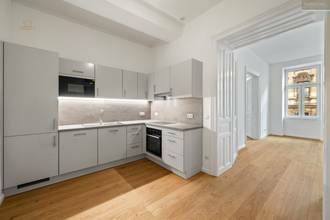 Thumbnail von Gemütliche, sanierte 2-Zimmer-Altbauwohnung in Top-Lage nahe U-Bahn