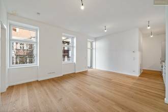 Thumbnail von Perfekt sanierte 2-Zimmer-Altbauwohnung mit Balkon in Top-Lage